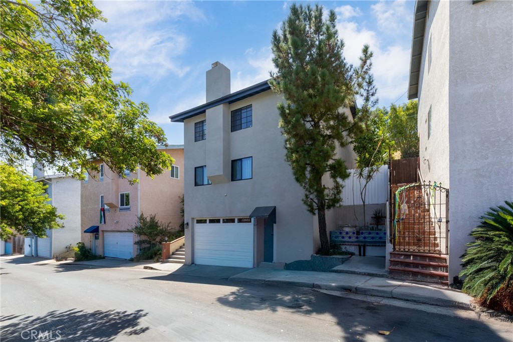 2717 Chadwick Circle
