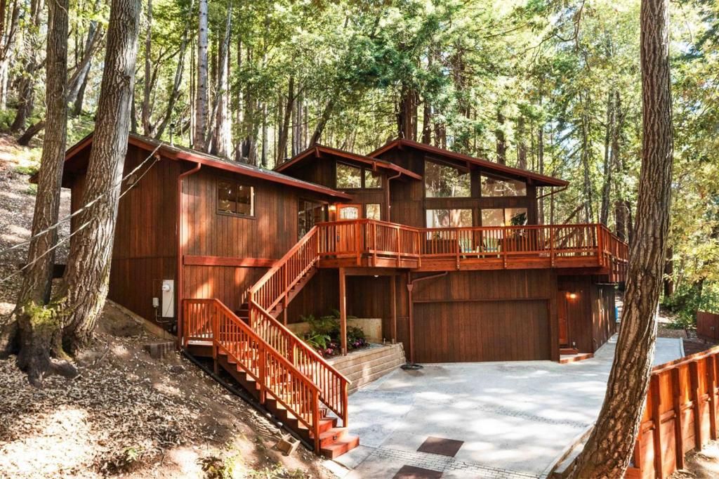 Photo of 510 Warren Drive, Santa Cruz, CA 95060 (MLS # ML82035047)