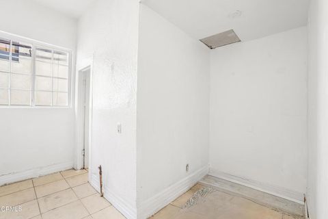 Tiny photo for 425 W 1st Street, Oxnard, CA 93030 (MLS # V1-34609)