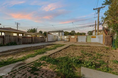 Tiny photo for 425 W 1st Street, Oxnard, CA 93030 (MLS # V1-34609)