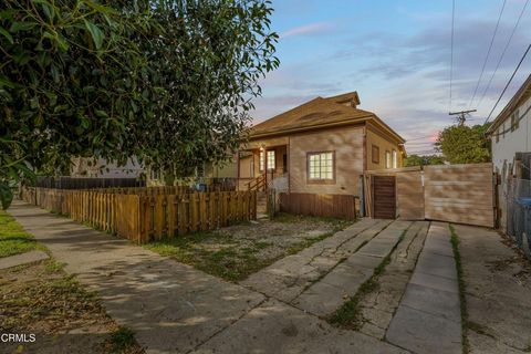 Tiny photo for 425 W 1st Street, Oxnard, CA 93030 (MLS # V1-34609)