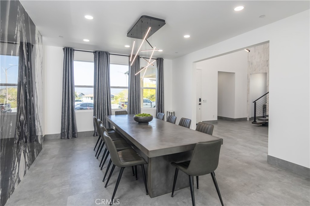 Cresta (CRSTA) - Residential