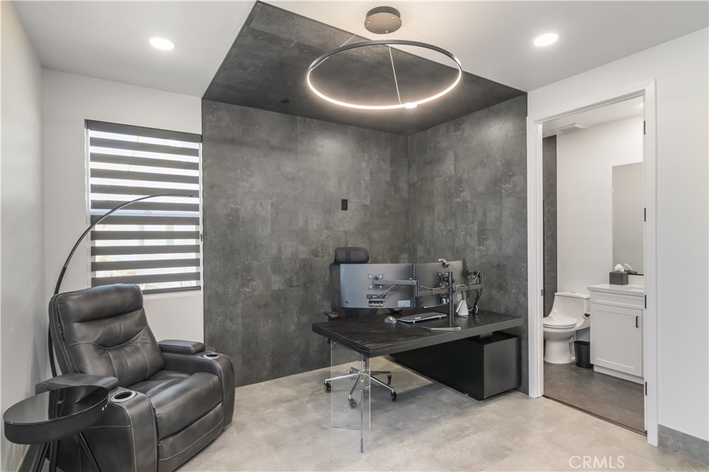 Cresta (CRSTA) - Residential