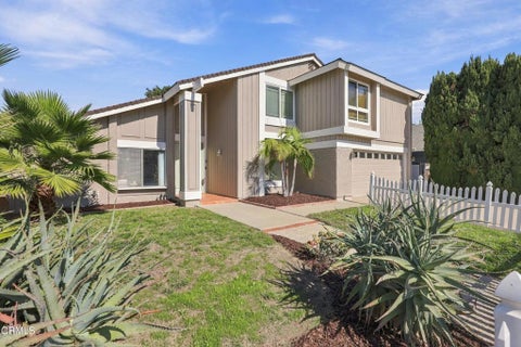 Photo of 1242 Crestlake Avenue, Ventura, CA 93004 (MLS # V1-38835)