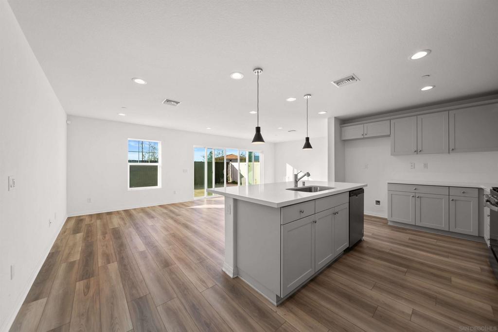 20075 Sanquinella Cir