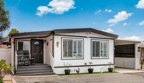 Photo of 157 Horizon Ln. Ln, Oceanside, CA 92056 (MLS # NDP2601439)