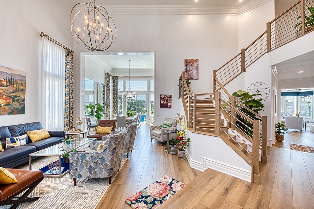10 Shoal Creek