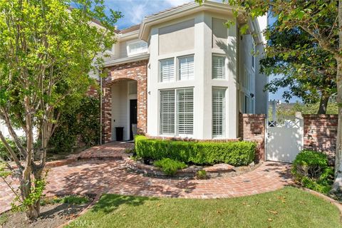 Photo of 18 Bent Oak, Coto de Caza, CA 92679 (MLS # OC26005032)