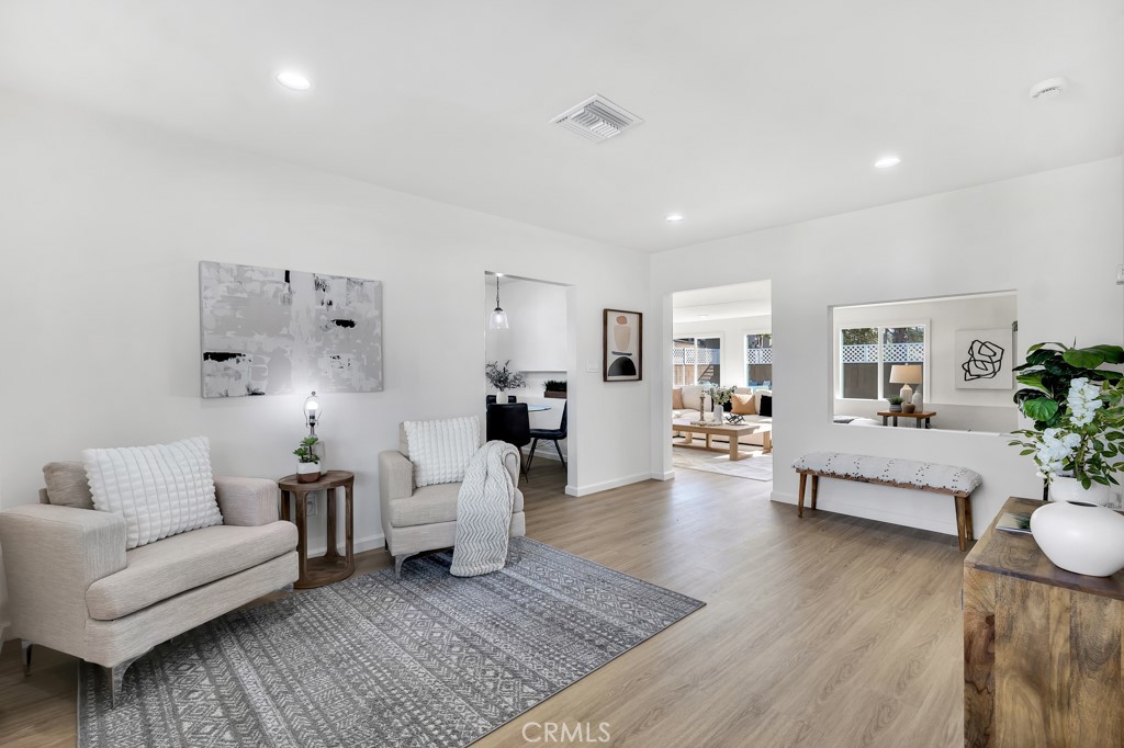 17452 Cantlay Street