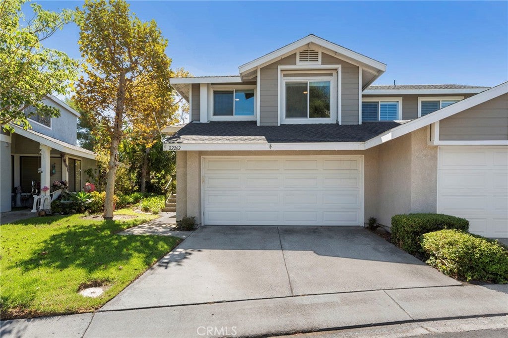 22262 Summit Hill