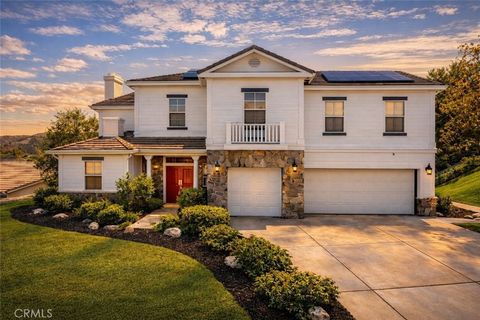 Photo of 15257 Saddleback Rd, Canyon Country, CA 91387 (MLS # SR26050702)