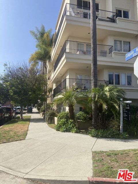 Photo of 435 Arnaz Drive #201, Los Angeles, CA 90048 (MLS # 25601965) Photo of 435 Arnaz Drive #201, Los Angeles, CA 90048 (MLS # 25601965)