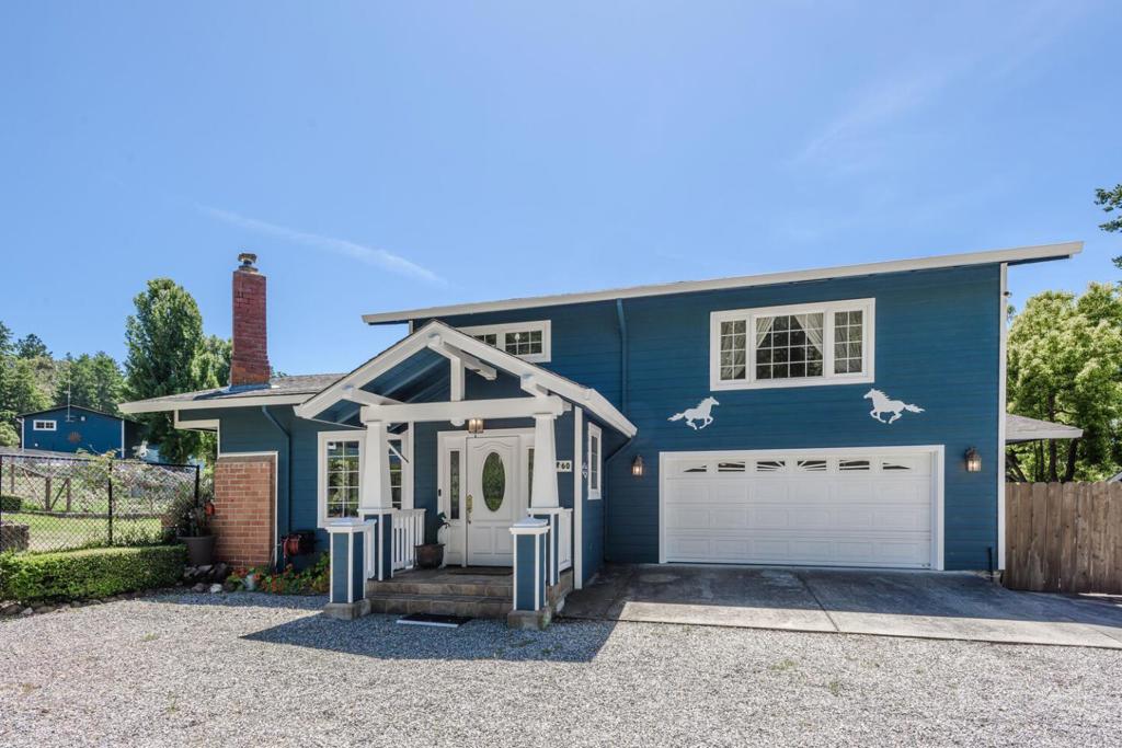 60 Fernwood Drive