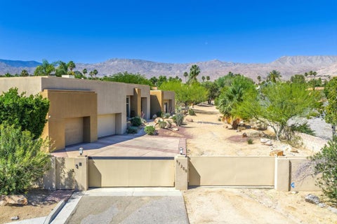Photo of 47200 Desert Lily Drive, Palm Desert, CA 92260 (MLS # 219147820DA)