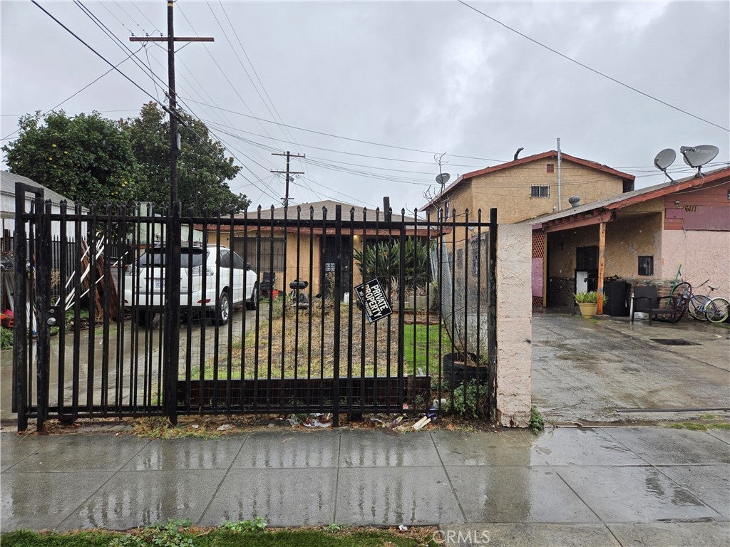 6111 Menlo Avenue Ave