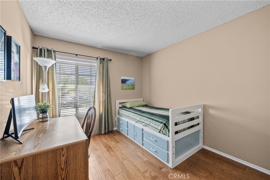 Santa Clarita Hills (SCHS) - Residential