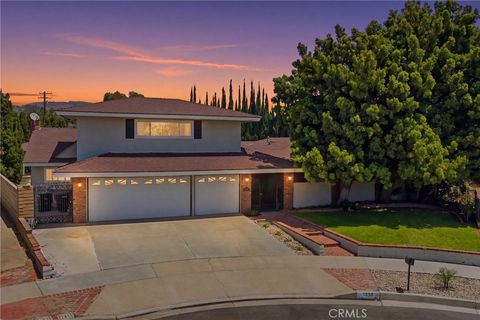Photo of 1335 N Sarita PL, Orange, CA 92869 (MLS # PW26102307)