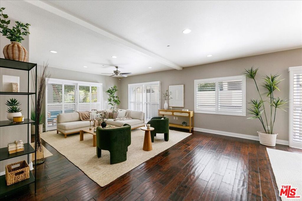 11115 Acama Street 107