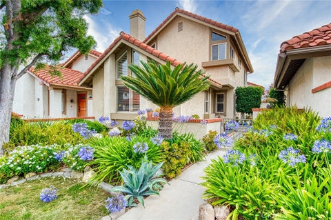 Photo of 55 Fabriano, Irvine, CA 92620 (MLS # LG26126017)
