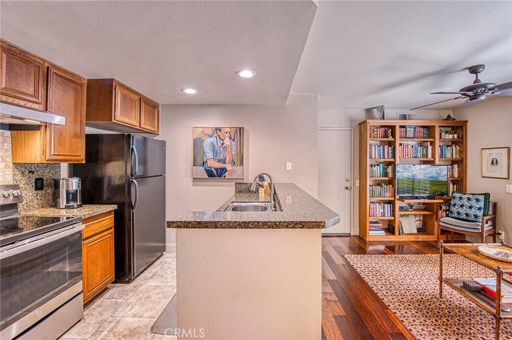 55 Fabriano, Irvine CA 92620 - Photo 11