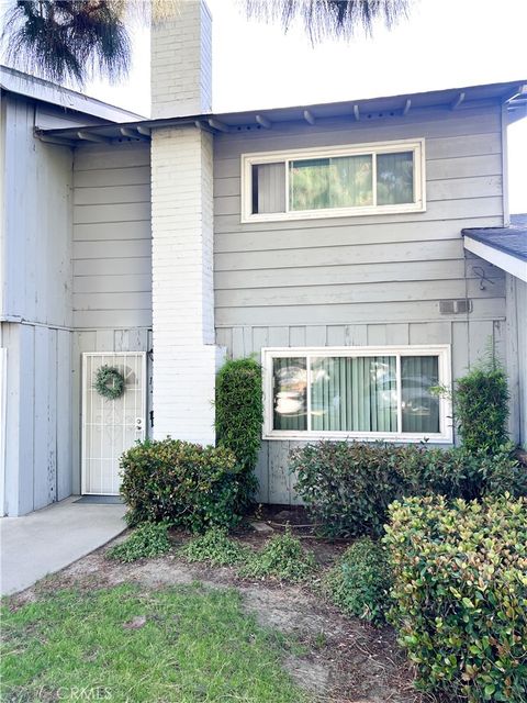 Photo of 1227 Cameo Lane, Fullerton, CA 92831 (MLS # OC26104994)