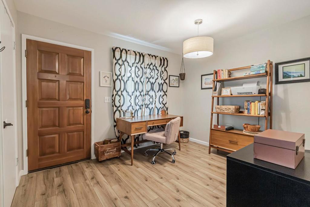 2857 S Bascom Avenue 101