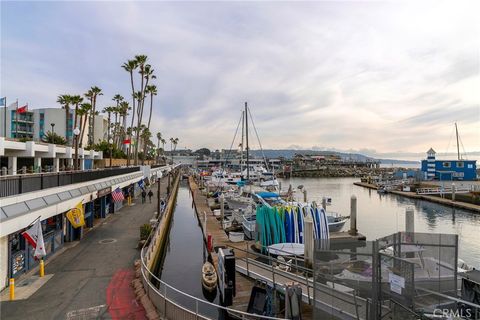 Tiny photo for 630 The Village #117, Redondo Beach, CA 90277 (MLS # PV25196213)