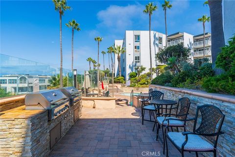 Tiny photo for 630 The Village #117, Redondo Beach, CA 90277 (MLS # PV25196213)