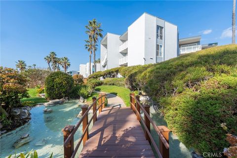 Tiny photo for 630 The Village #117, Redondo Beach, CA 90277 (MLS # PV25196213)