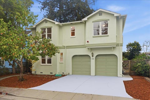 Photo of 154 Towne Terrace, Santa Cruz, CA 95060 (MLS # ML82065629)