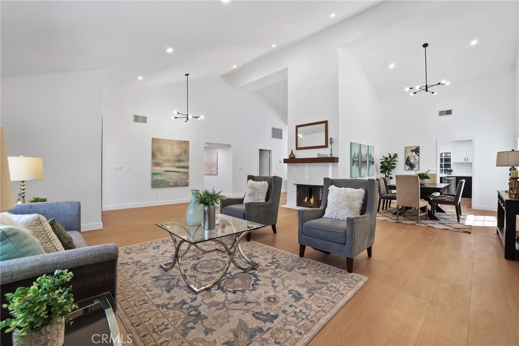 4424 Deanwood Drive