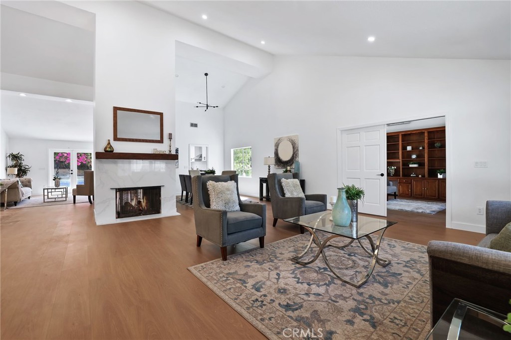 4424 Deanwood Drive