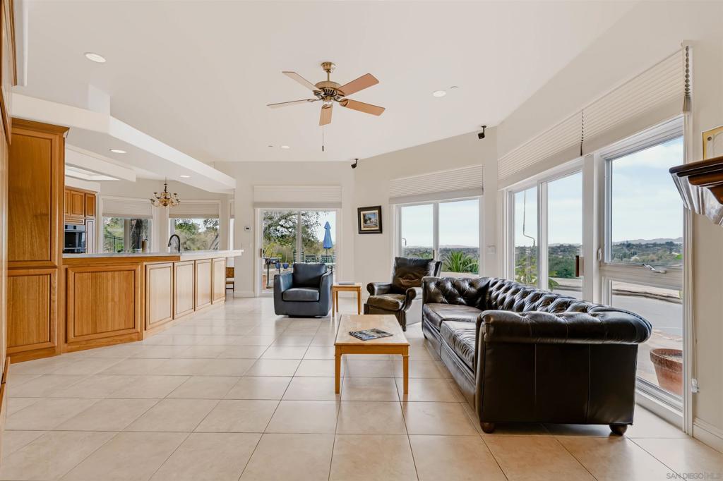 3249 Live Oak Park