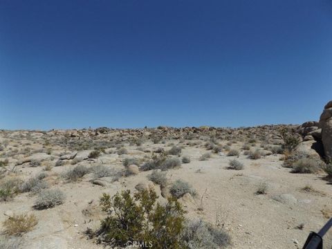 Photo of 100 Green Rock Mine (near) Road, Lucerne Valley, CA 92356 (MLS # HD25184842) Photo of 100 Green Rock Mine (near) Road, Lucerne Valley, CA 92356 (MLS # HD25184842)