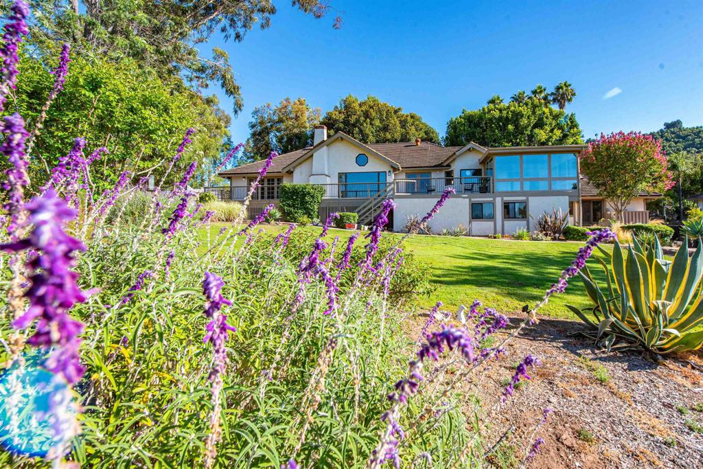 2730 Mountain View Drive