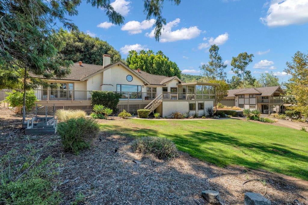 2730 Mountain View Drive
