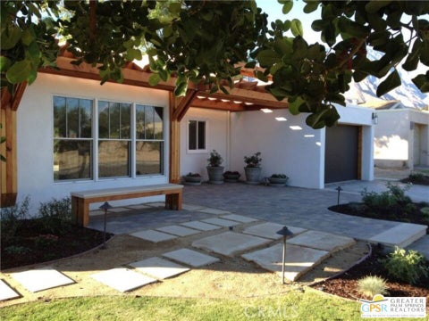 Photo of 1351 E Francis Drive, Palm Springs, CA 92262 (MLS # 26988777PS)