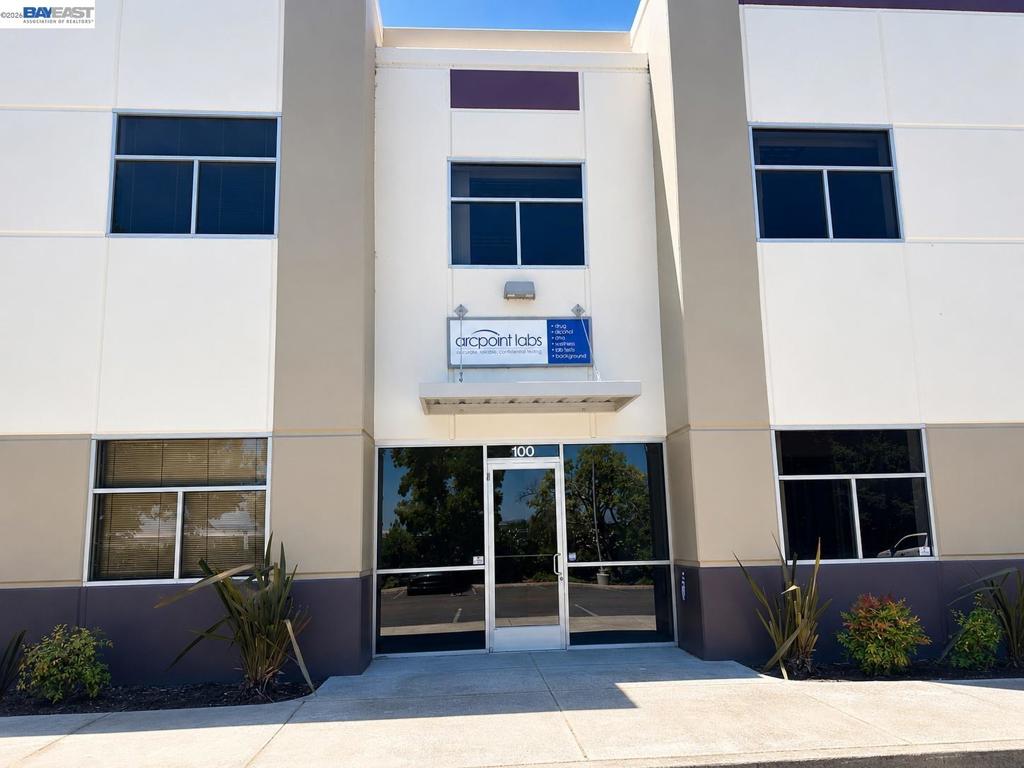 405 Boulder Ct Unit 100