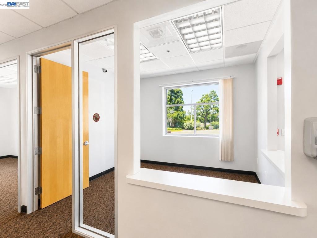 405 Boulder Ct Unit 100