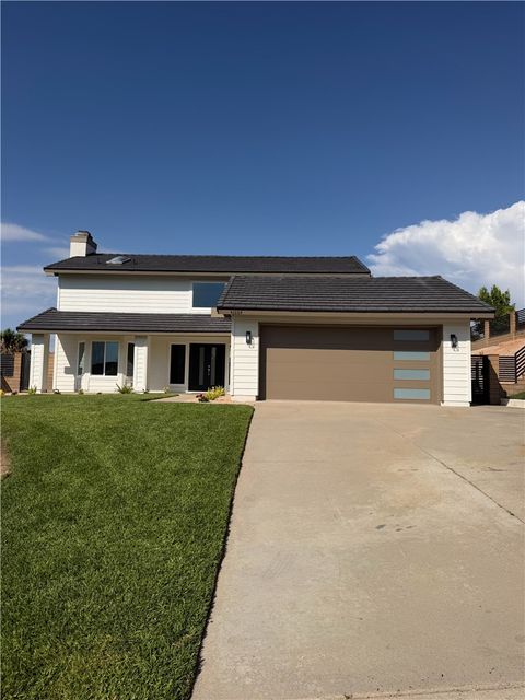 Photo of 41864 Borealis DR, Temecula, CA 92592 (MLS # CV26155927)