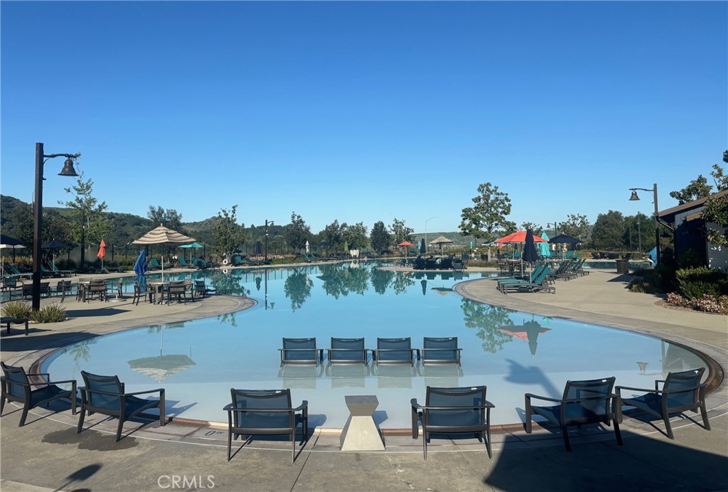 Flora - Residential Lease