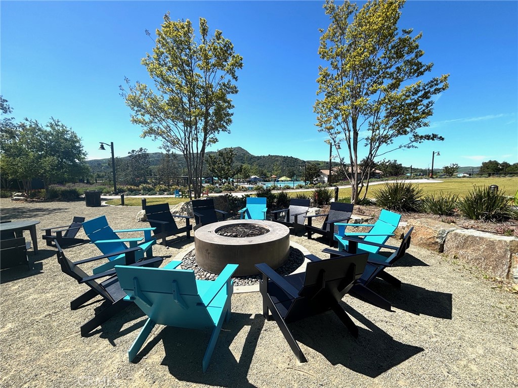 Flora - Residential Lease