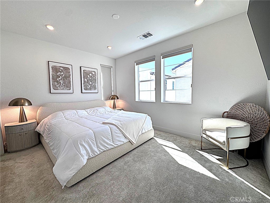 Flora - Residential Lease