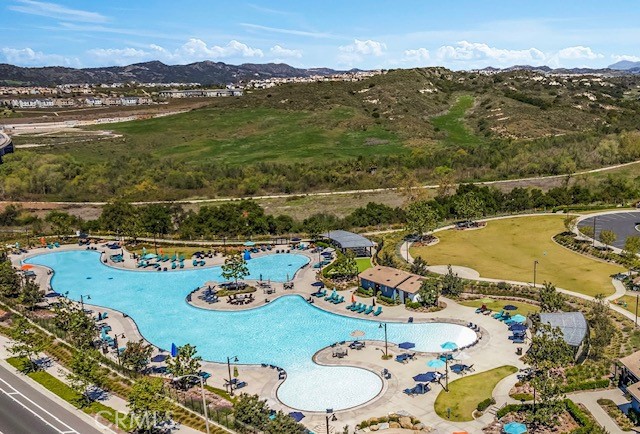 Flora - Residential Lease