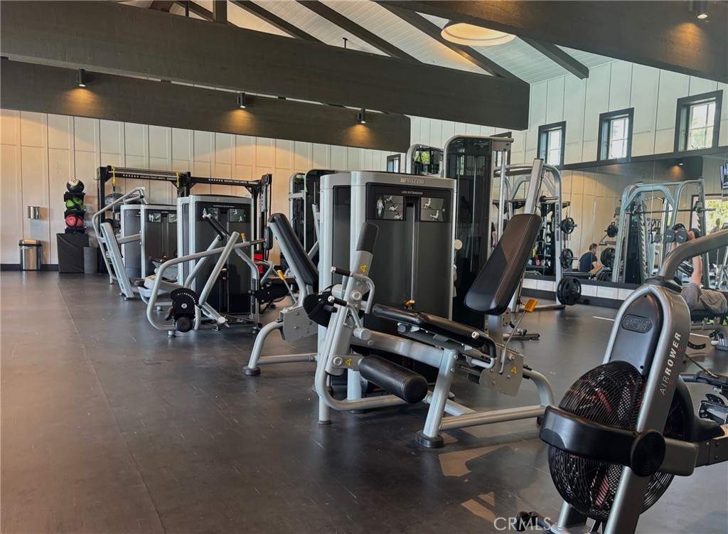 Flora - Residential Lease