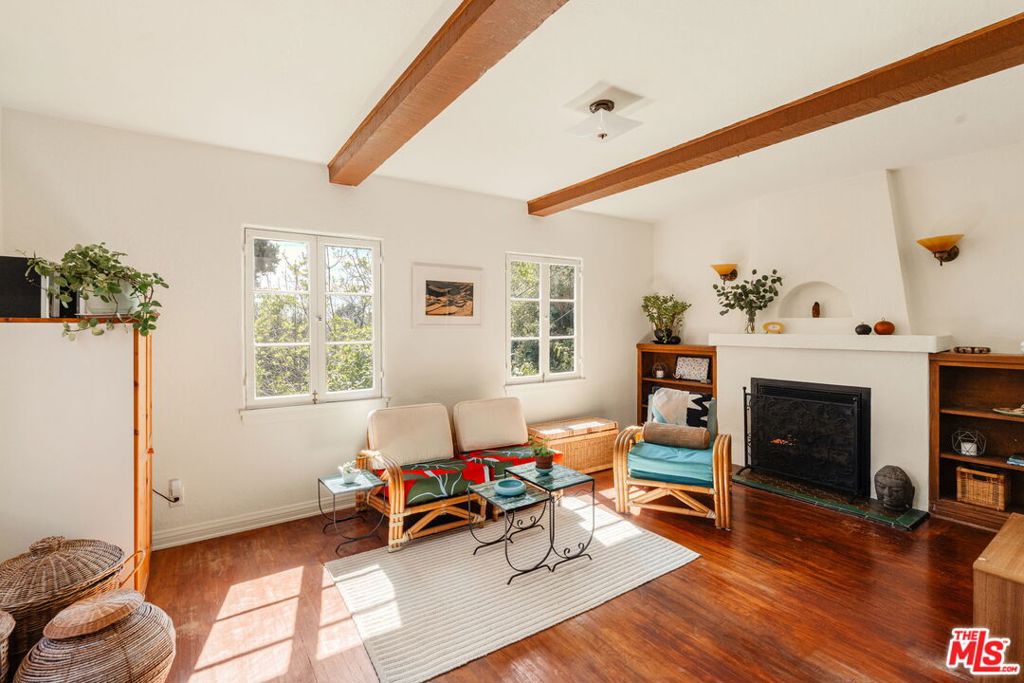 654 Frontenac Avenue