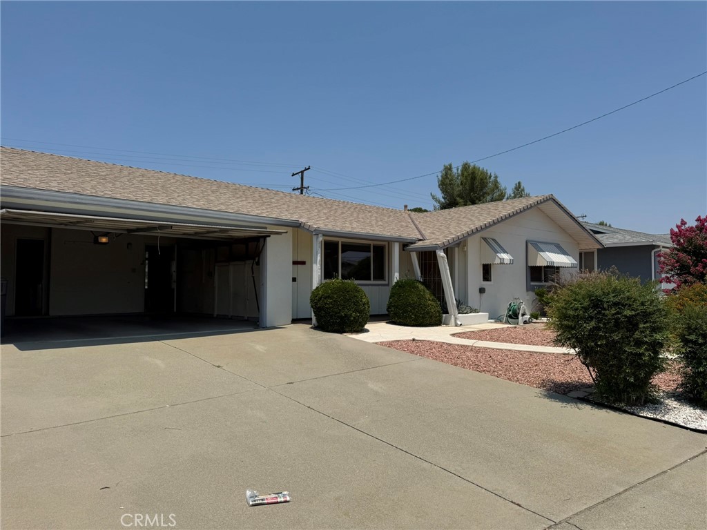 26644 Oakmont Drive