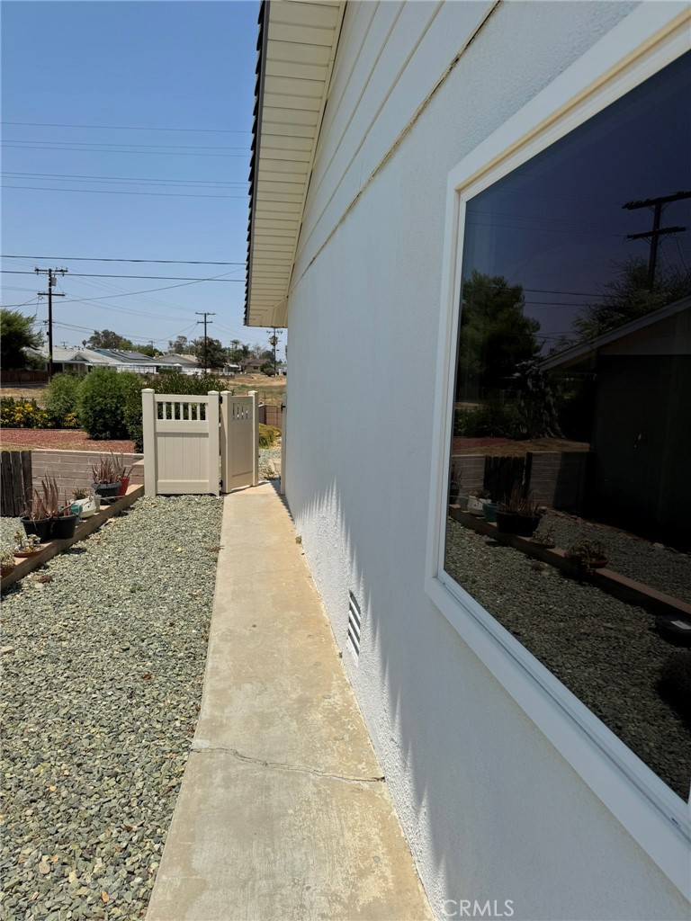 26644 Oakmont Drive