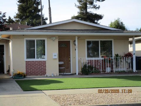 608 Bronte Avenue Watsonville CA 95076