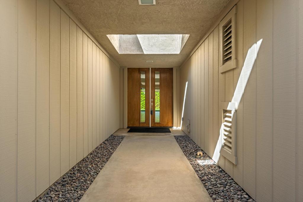 26 Princeton Drive